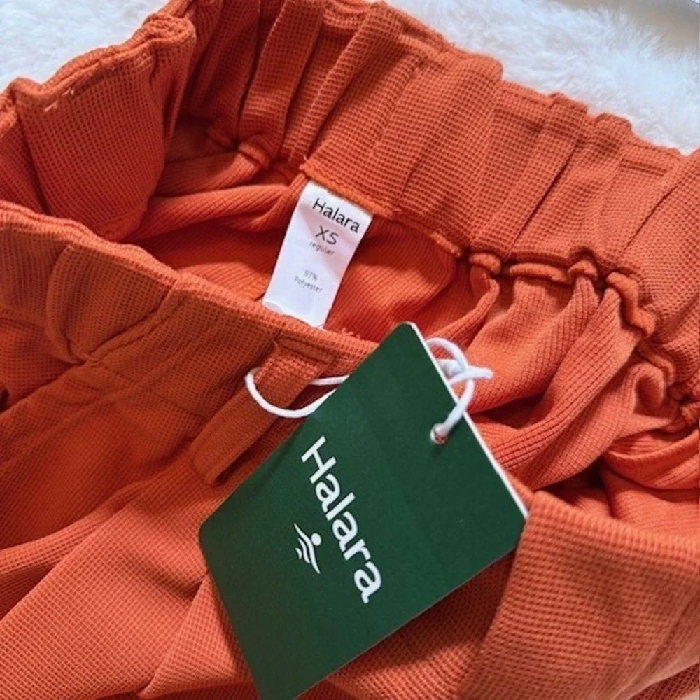 Halara High Waisted Wide Leg Pleated Trousers Rust Orange XS Regular New - Picture 3 of 7
